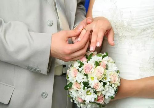 父母离婚,小孩怎么判决